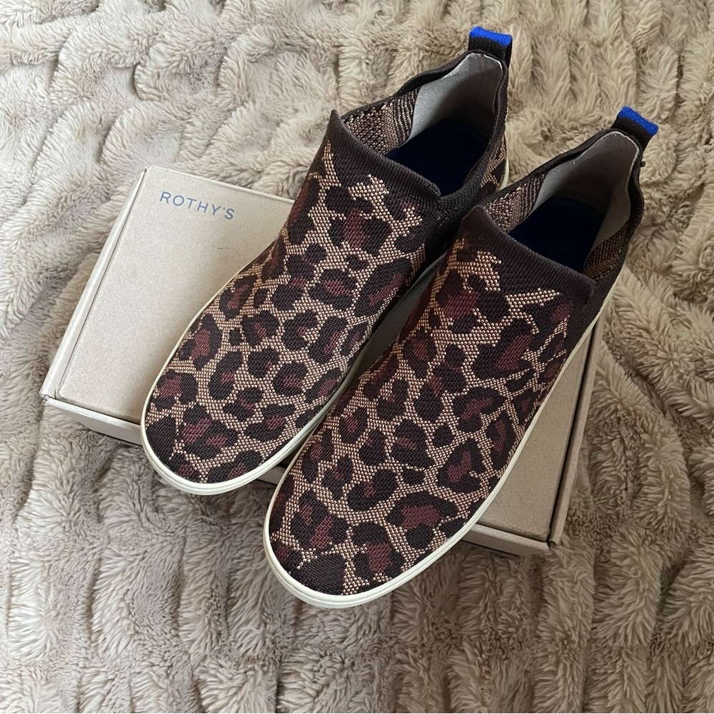 Rothy’s Wildcat Chelseas